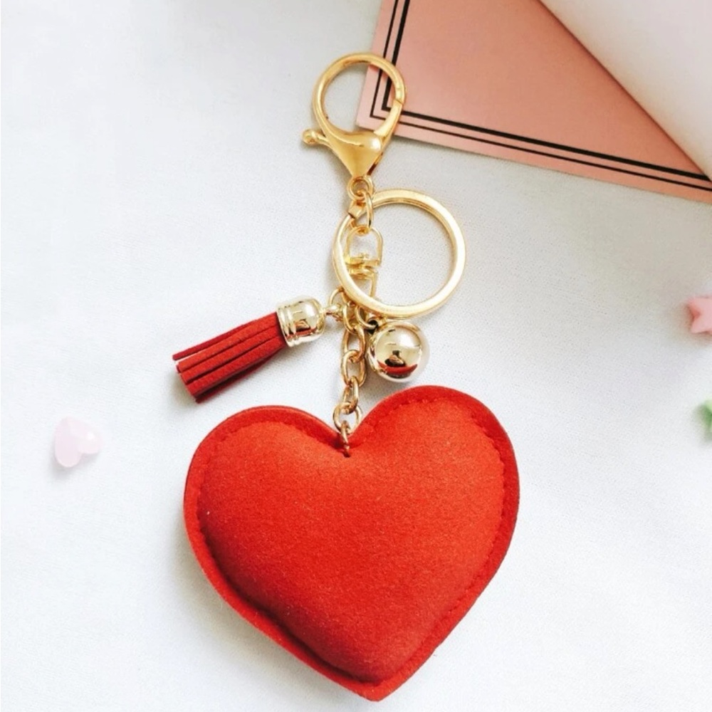 Red/White/Blue Rhinestone Beating Heart Keychain - Picture 3 of 3